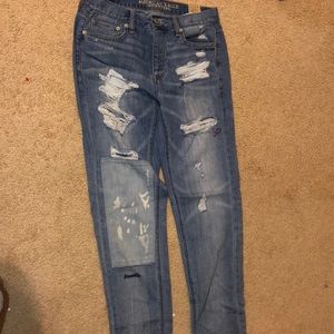 American Eagle Vintage High Rise Mom Jeans